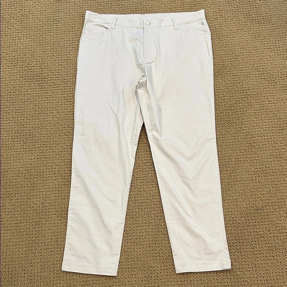 Adidas Men's Go-To- Five-Pocket Tapered Fit Golf Pants size 38 W/ 32 L Cream